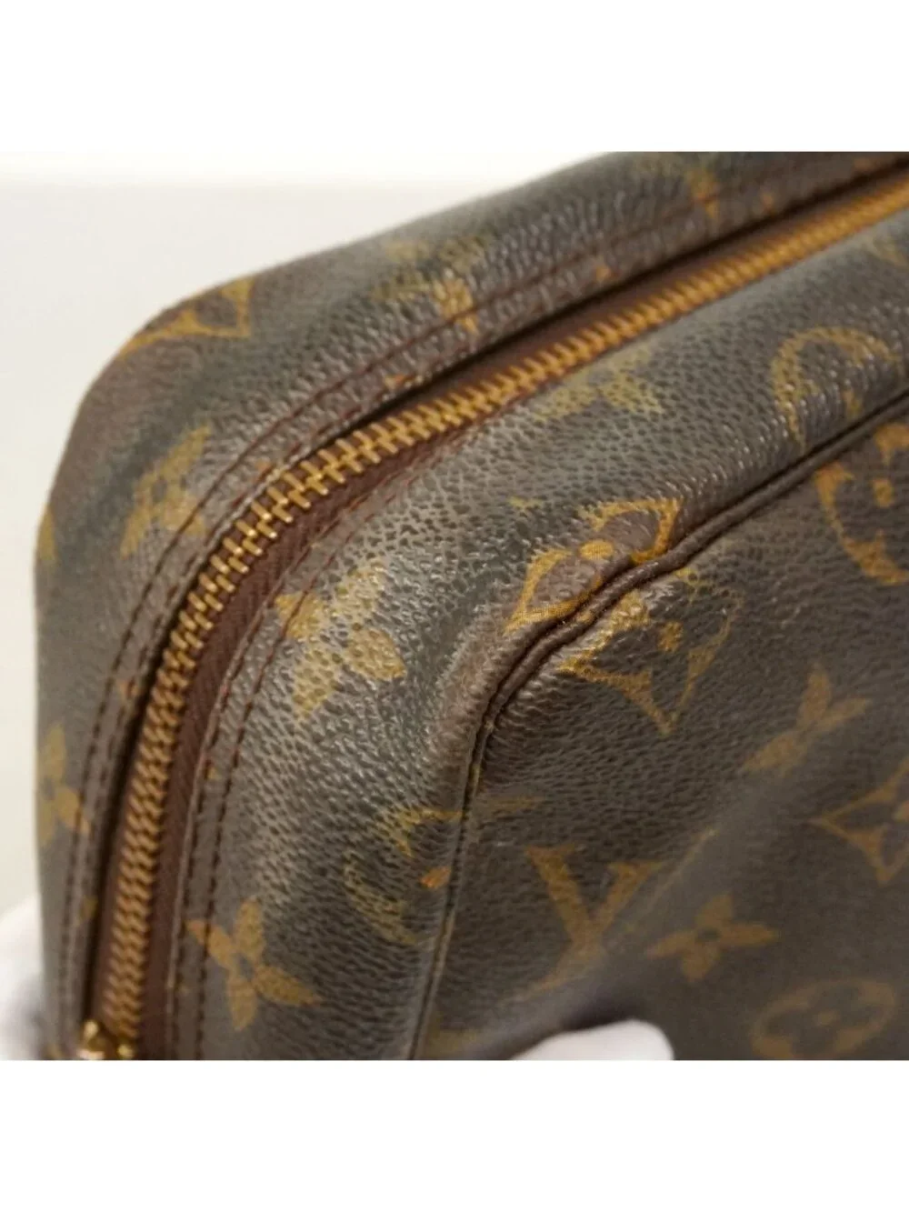Louis Vuitton Pouch Monogram Trousse Toilet 28 Brown